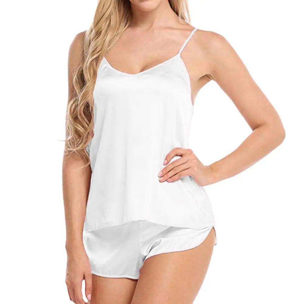 1 Set Simple Pajama Set  Spaghetti Straps Ladies Vest Shorts  Off Shoulder Low Cut Pajama Set
