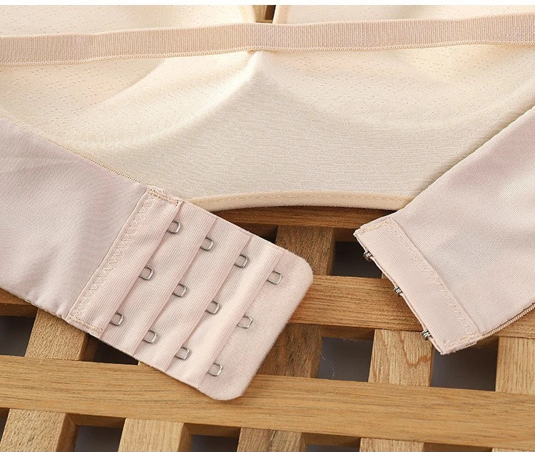 Strapless Non Slip Invisible Bra for Women Front Closure Adjustable Push Up Bra Bralette with Breathable Gather Backless Bra