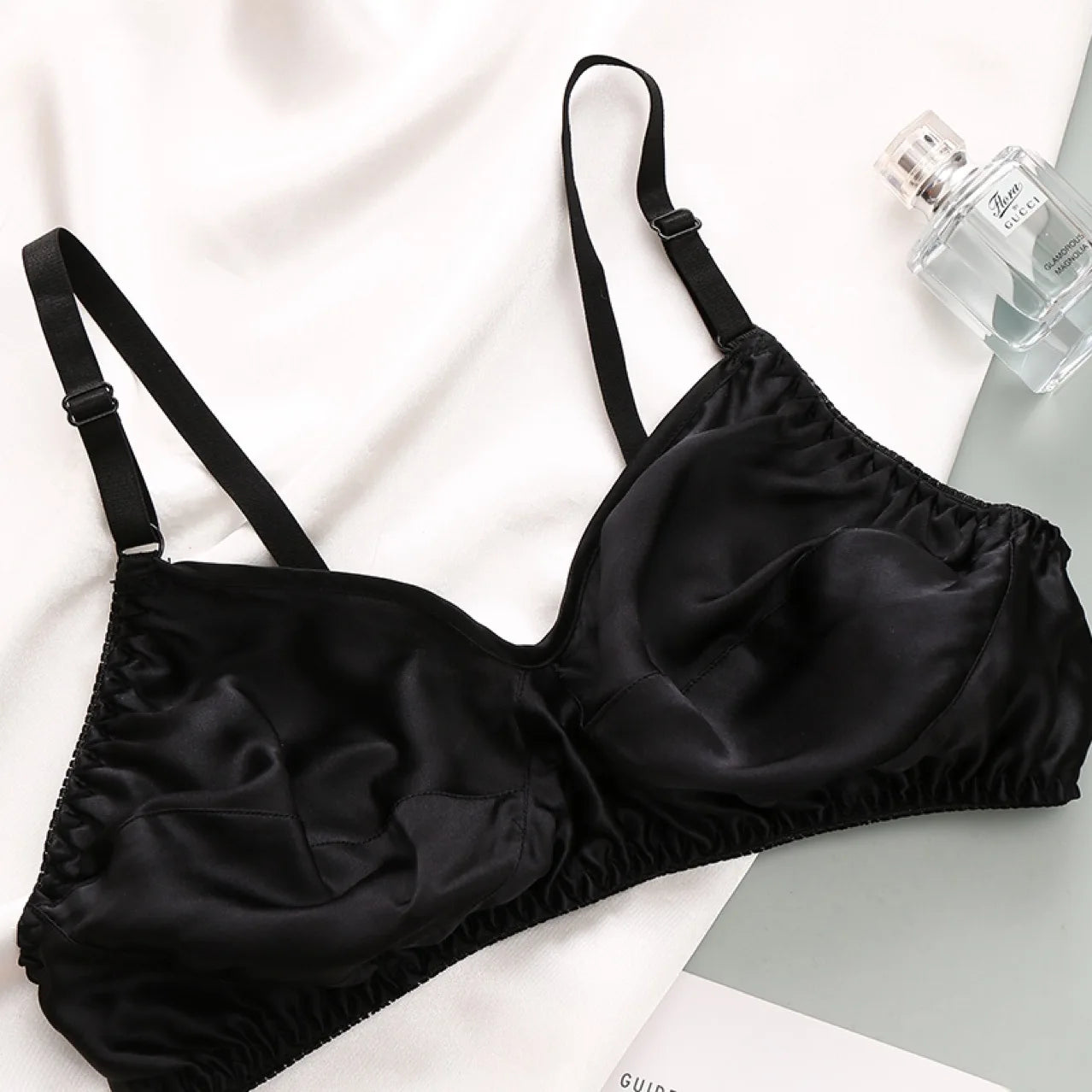 Double-layer Silk Bra Without Underwire, Big Breast, Lightweight Full Coverage Non Padded Brassiere Minimizer Underwear Women