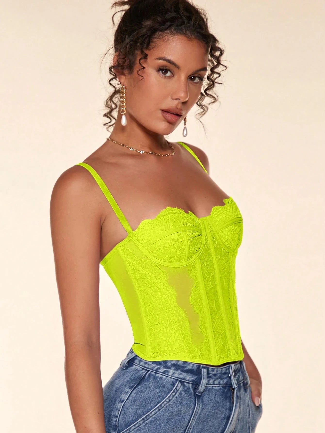 Sexy and hot girl's tight corset top with eyelash lace, semi-sheer fishbone short fashion women's vest camisole.