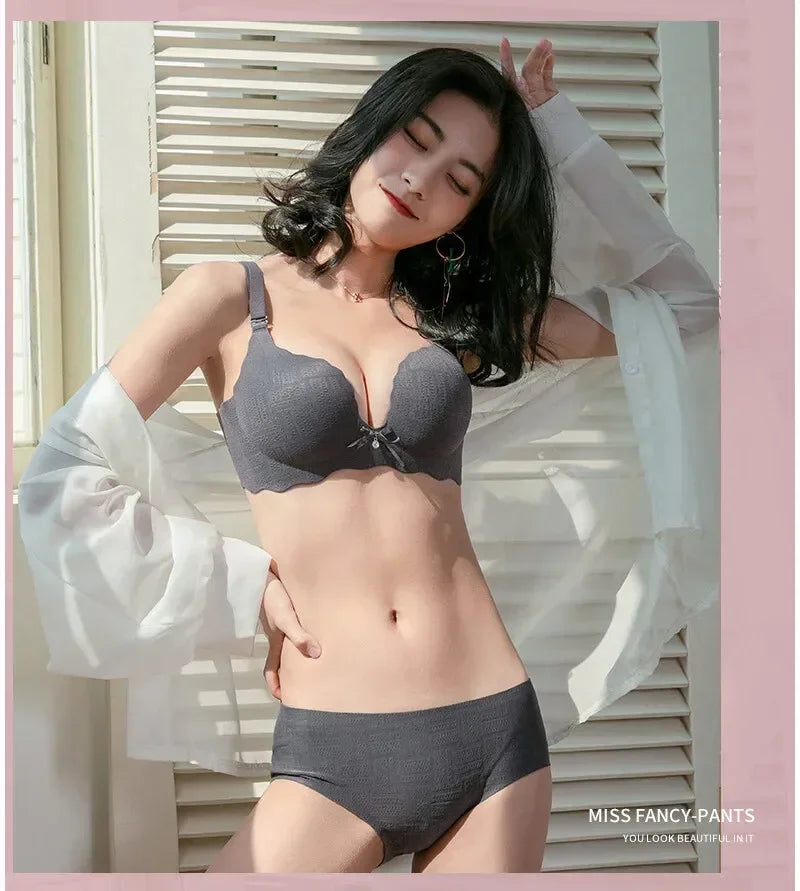 Seamless Push Up Women Bra Comfortable Adjustable Lingerie Wireless Sexy Bras 3/4 Cup Bralette Girl Brassiere Femenina