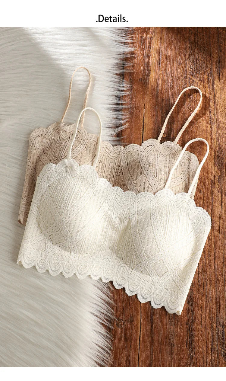 Seamless lace backrest lingerie one-piece with chest pads and a strapless ice silk strappy bra wrapped around the chest