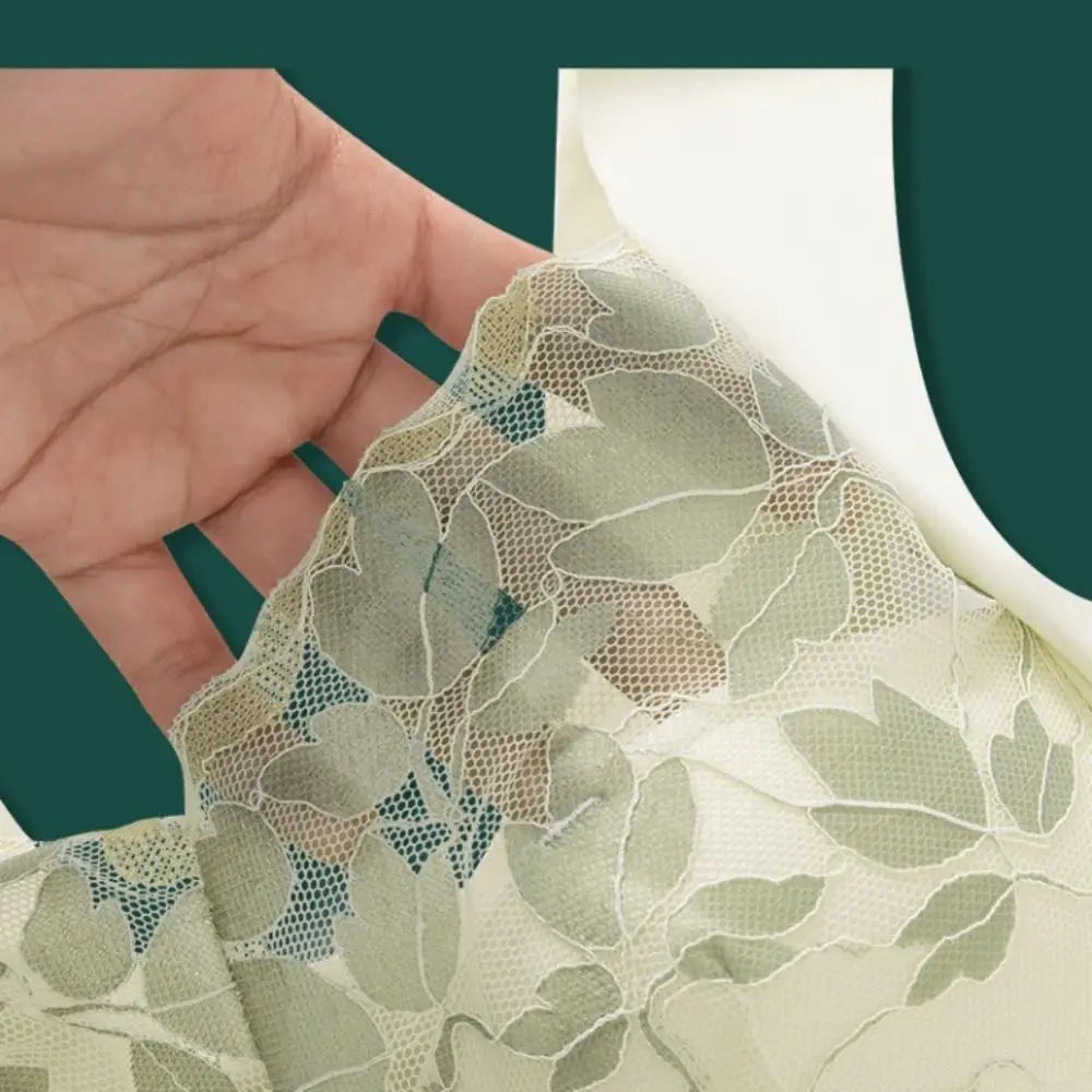 Breathable Leaf Lace Deep V Bras Zircon Bowknot Push Up Bras Big Cup Gathered Breasts Brassiere for Women Girls