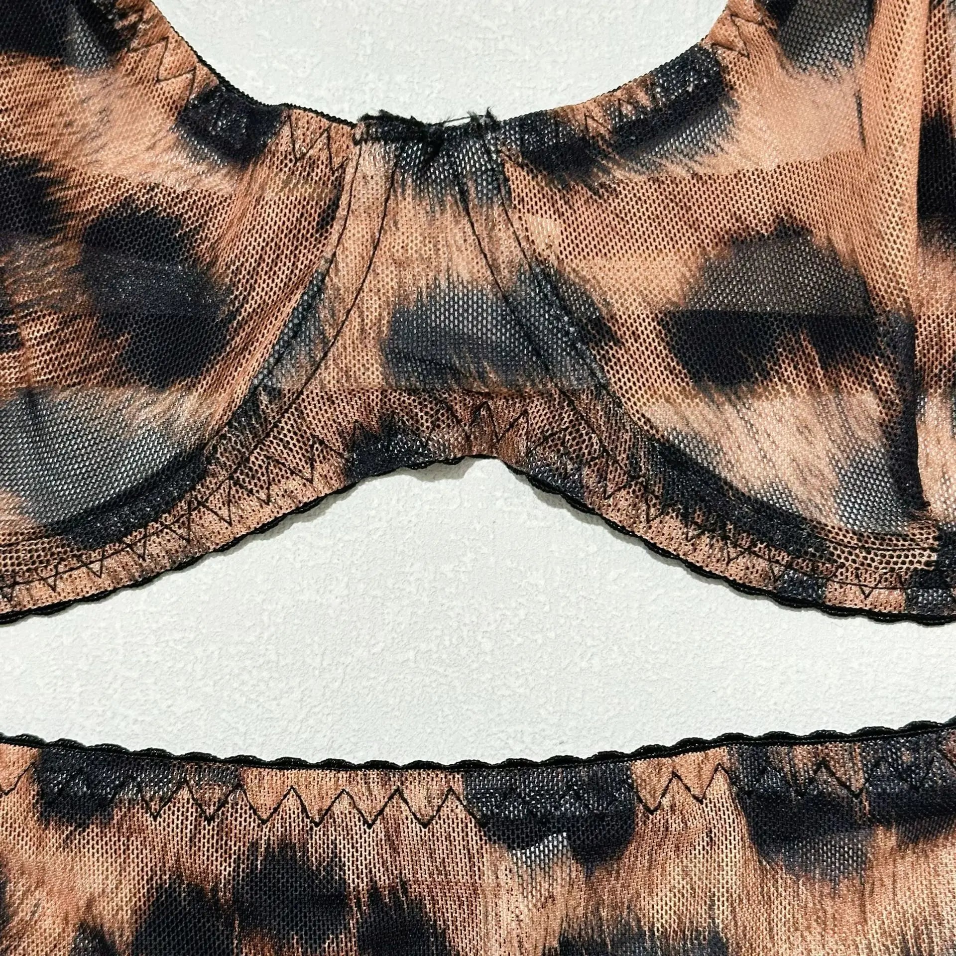 5Pcs Leopard Lingerie Set With Garter Belt Stockings Gloves Mesh Bra and Panty Set Strappy Underwear Erotic Costume For Women