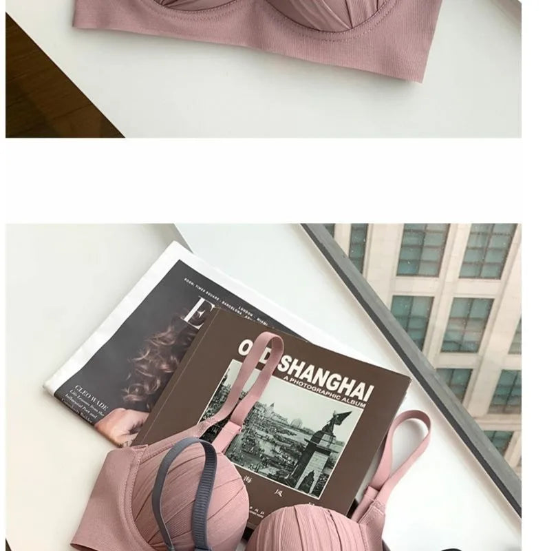 2026 New Pleated Bras Push Up Bra Small Chest No Steel Ring Wirelss Soft Bra Solid Color Sweet Seamless Bra