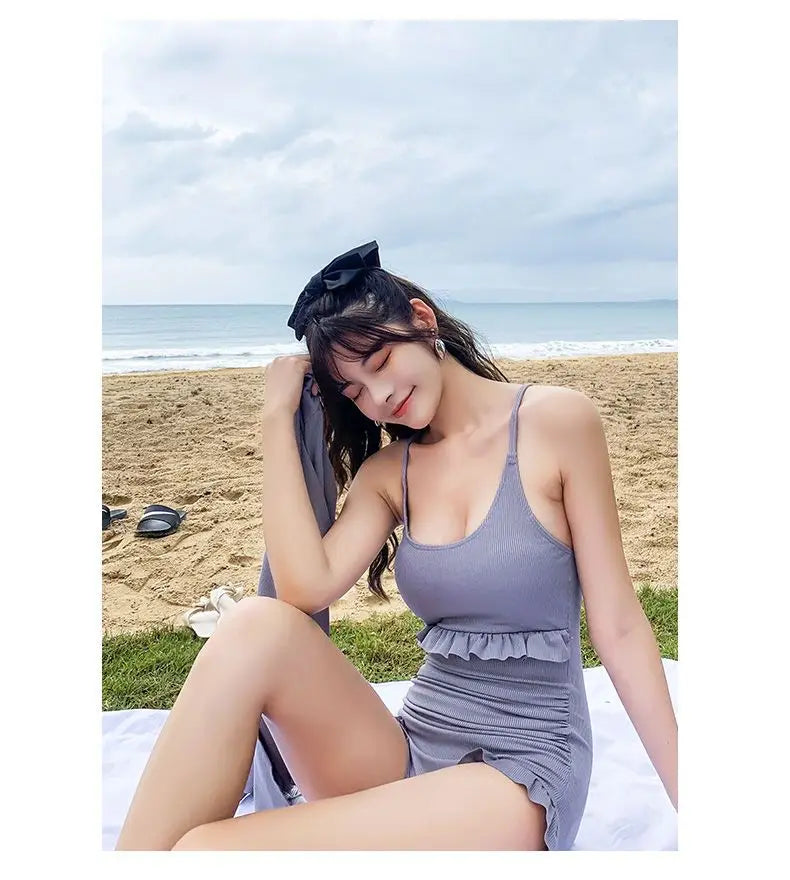 2025 New Swimsuit Women's Belly-covering Slim Swimsuit Conservative Meat-covering Ins One-piece Sexy Long-sleeved Swimsuit Beach
