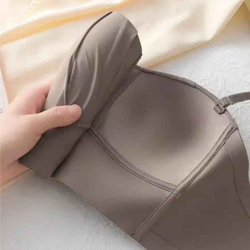 Sexy Push Up Bras French Pleated Bra New Detachable Ringless Thin Gather Bra Without Underwire Seamless Underwear for Women New