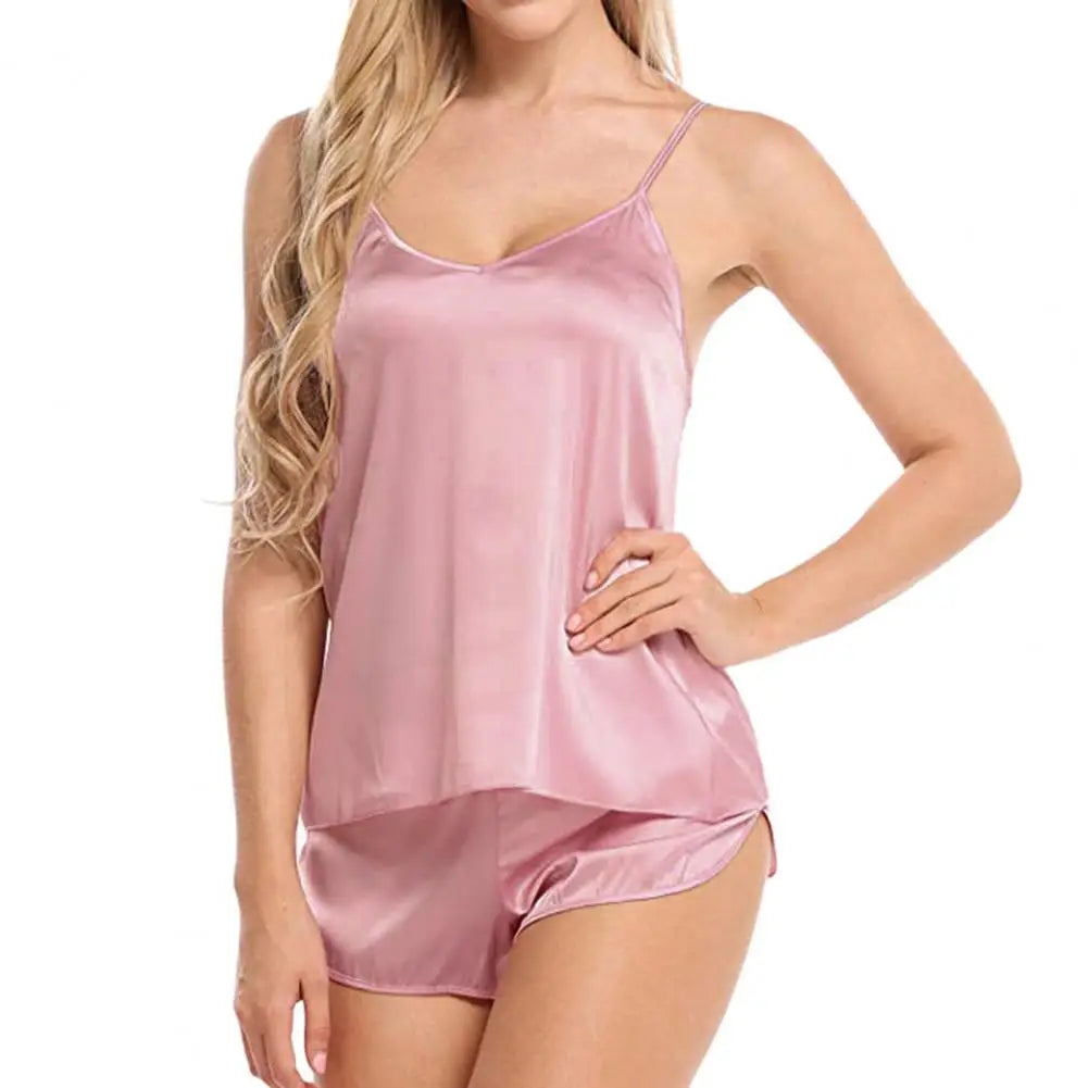 1 Set Simple Pajama Set  Spaghetti Straps Ladies Vest Shorts  Off Shoulder Low Cut Pajama Set