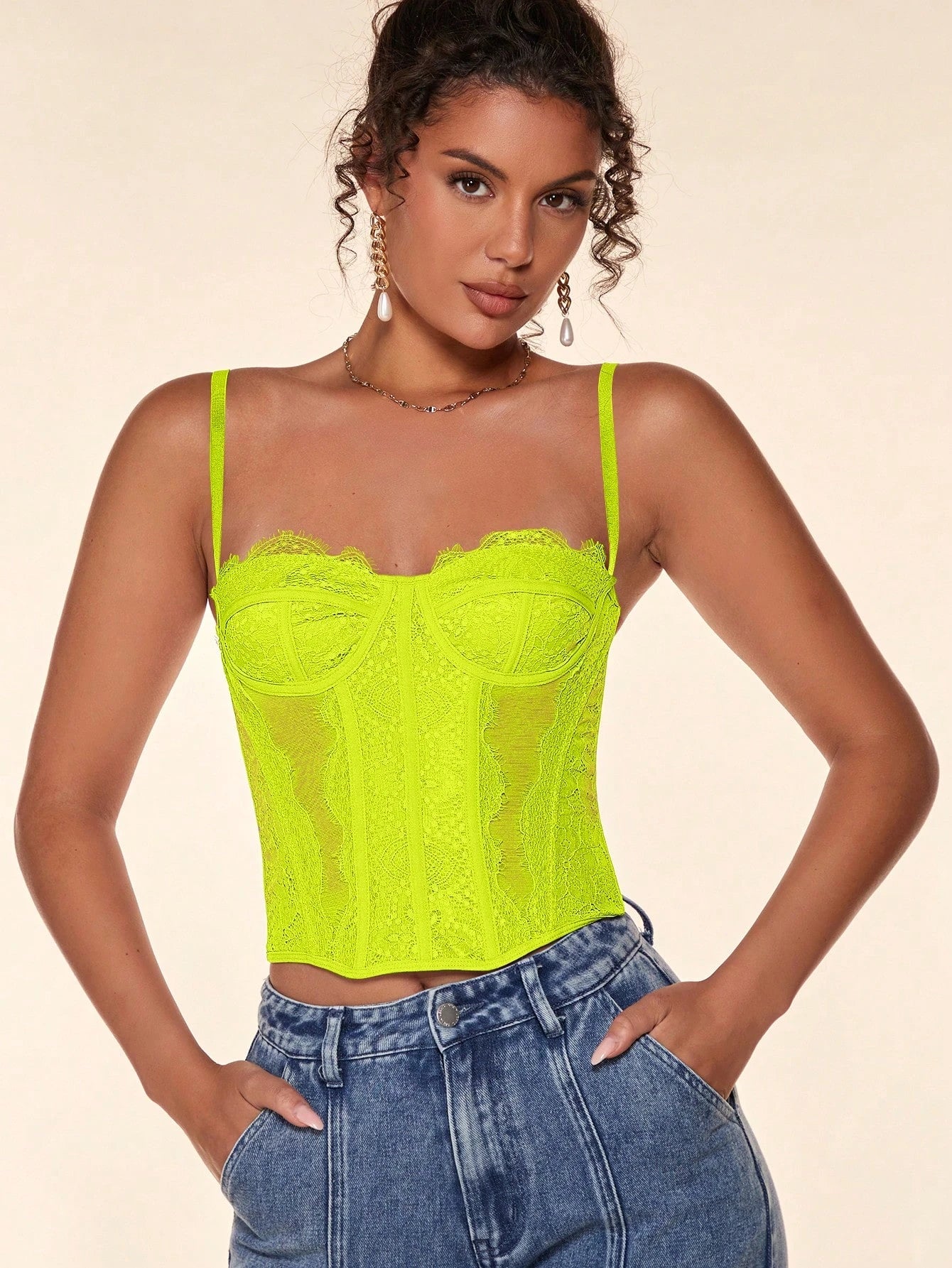 Sexy and hot girl's tight corset top with eyelash lace, semi-sheer fishbone short fashion women's vest camisole.