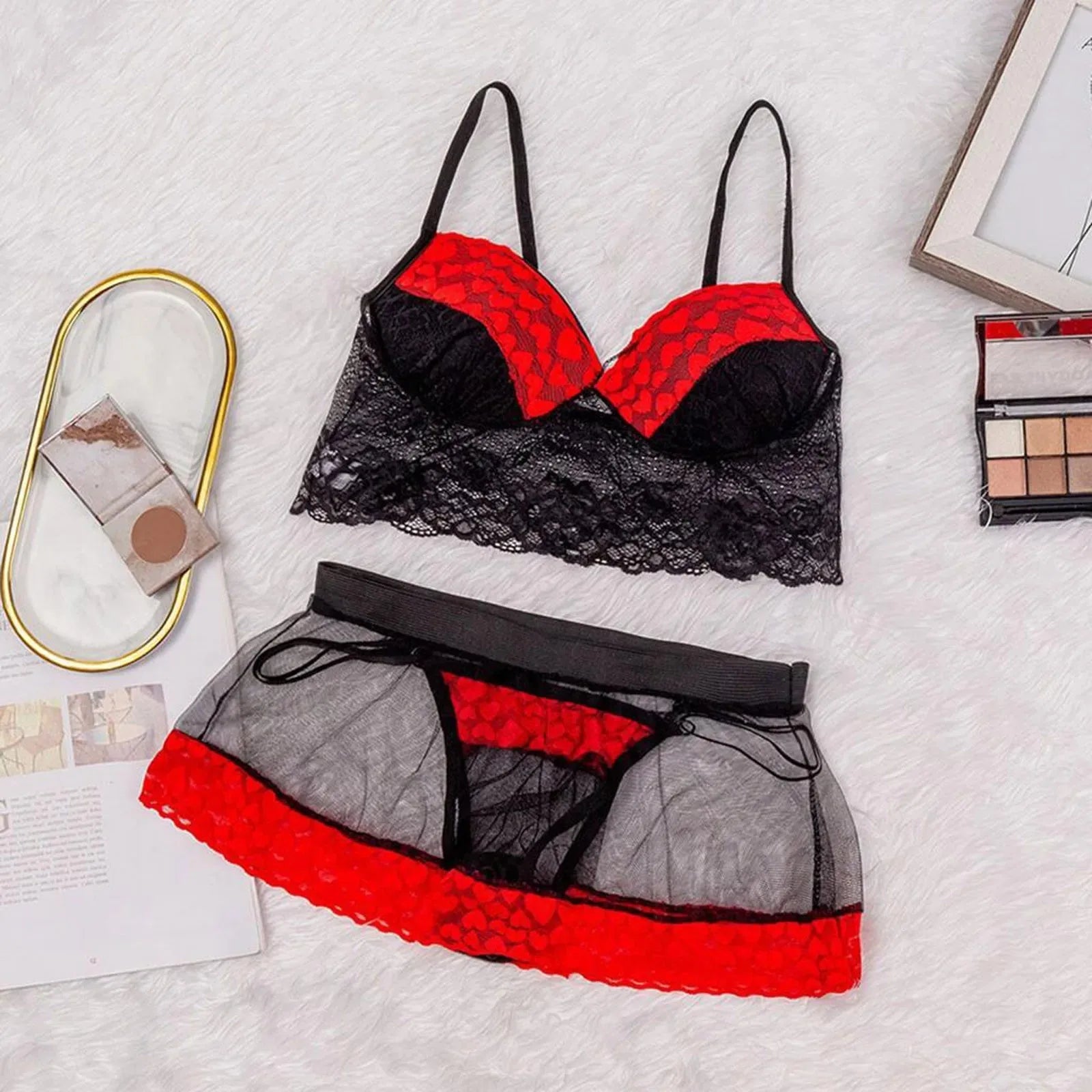 Sexy doll lingerie set, transparent mesh lingerie with a three-piece love embroidery, bra, skirt panties, female lace apparel.