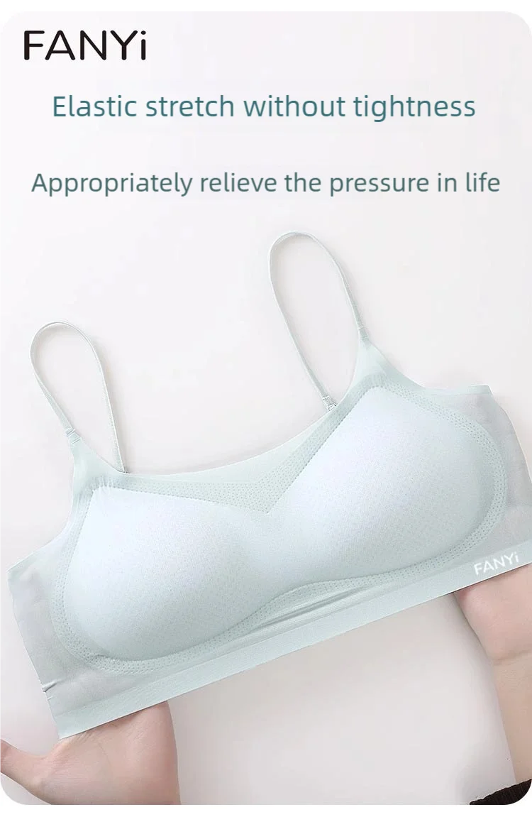 A thin, breathable and comfortable women's bra with a slim shoulder strap, featuring a beautiful back and a small chest