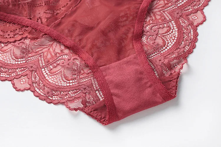Sexy White Lace Bras Hollow out New Ultrathin Bra Brassiere Sexy Underwear Plus Size B C D E Cup Embroidery Women Lingerie Set