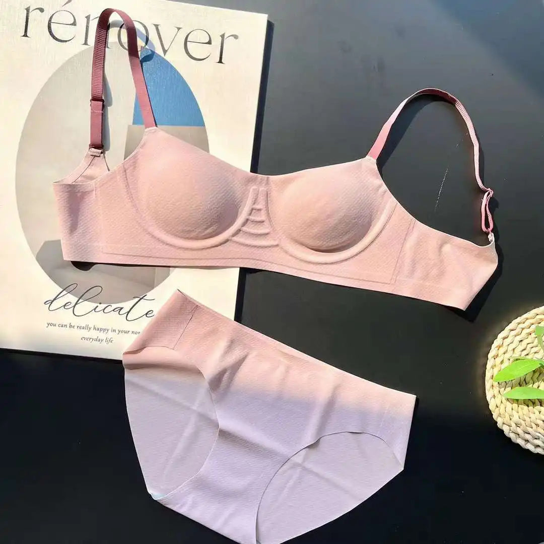 Ultra-Thin Seamless Bras for Women Lightweight Wireless Comfort Invisible T-Shirt Bra Everyday Wear Best Seller Unlined Lingerie