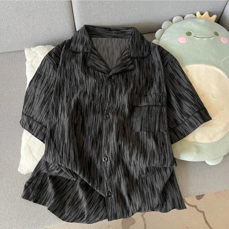 Summer short-sleeve pajama set for women, comfortable and trendy, shorts suitable for wearing outside home wear set
