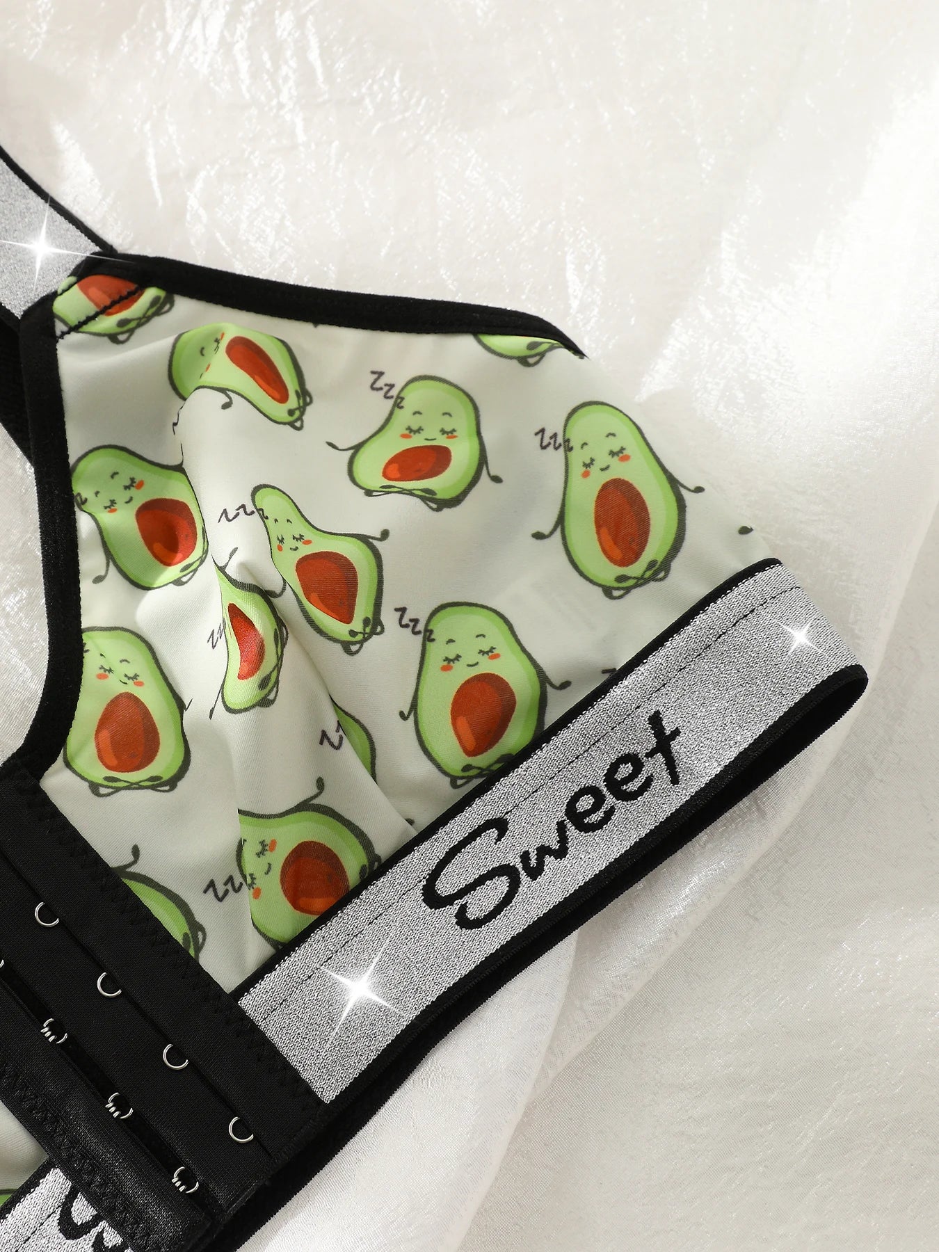 3 Pack Women's Wireless Bra, Mixed Fruit Print Front Closure Shiny Trim Comfort Bralette