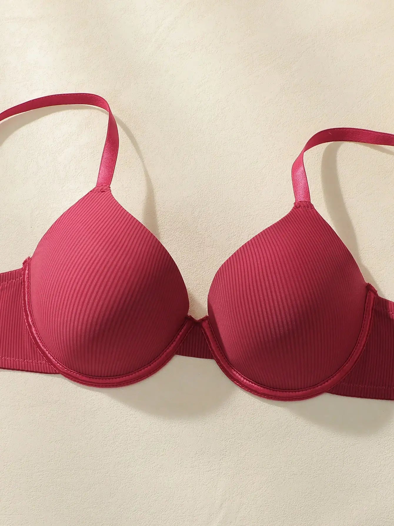 3-Pack Women's Solid Color Underwire Bras Full Coverage T-Shirt Bra with Comfortable Padded  Everyday Wear Soft Lingerie 70B-85B
