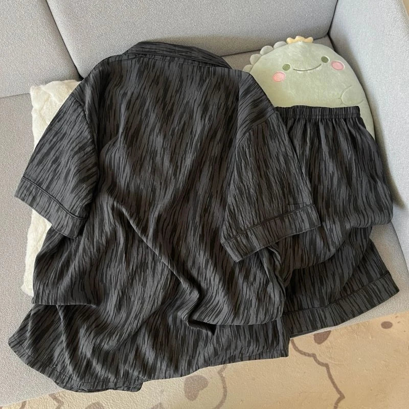 Summer short-sleeve pajama set for women, comfortable and trendy, shorts suitable for wearing outside home wear set