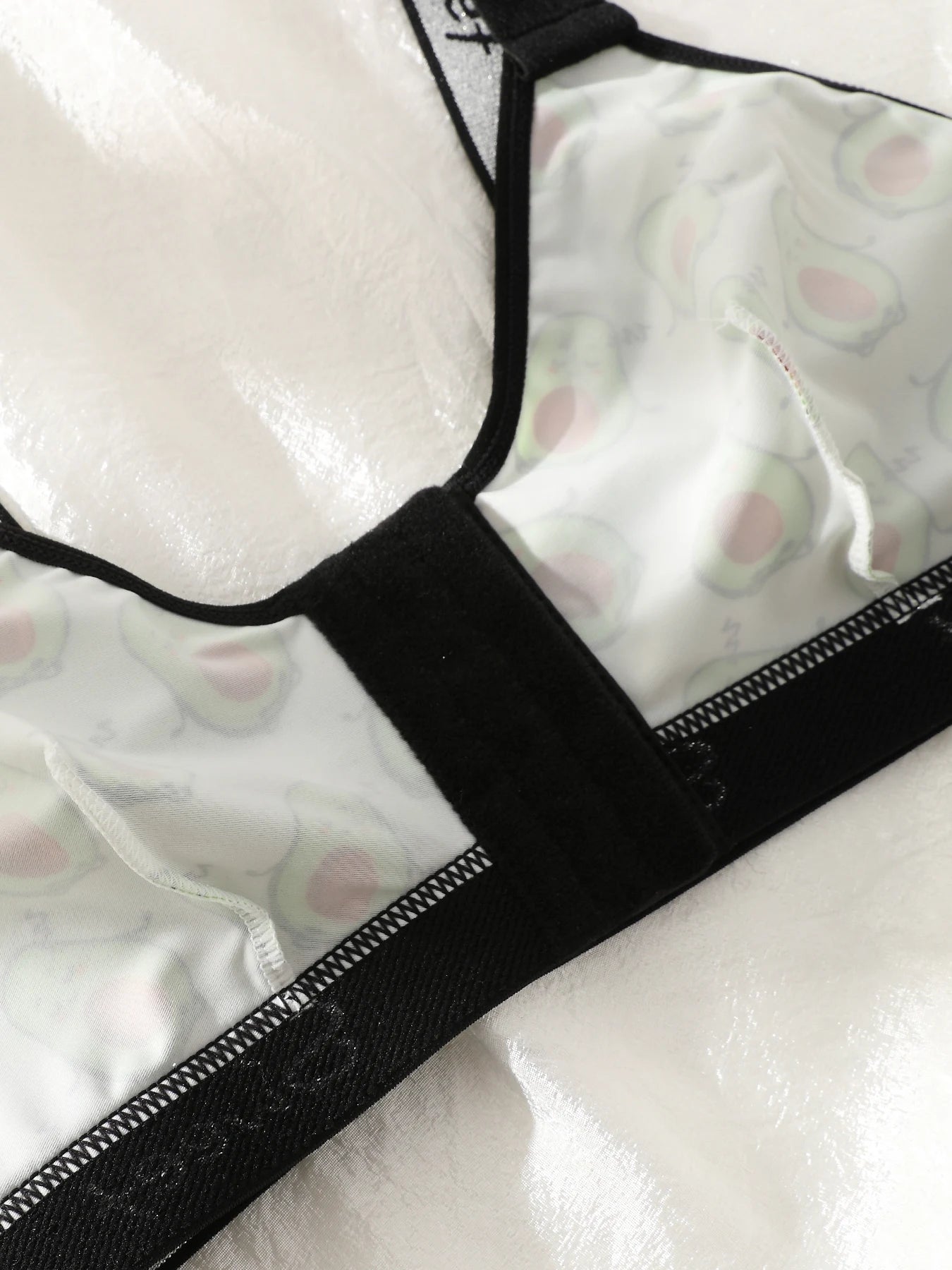 3 Pack Women's Wireless Bra, Mixed Fruit Print Front Closure Shiny Trim Comfort Bralette