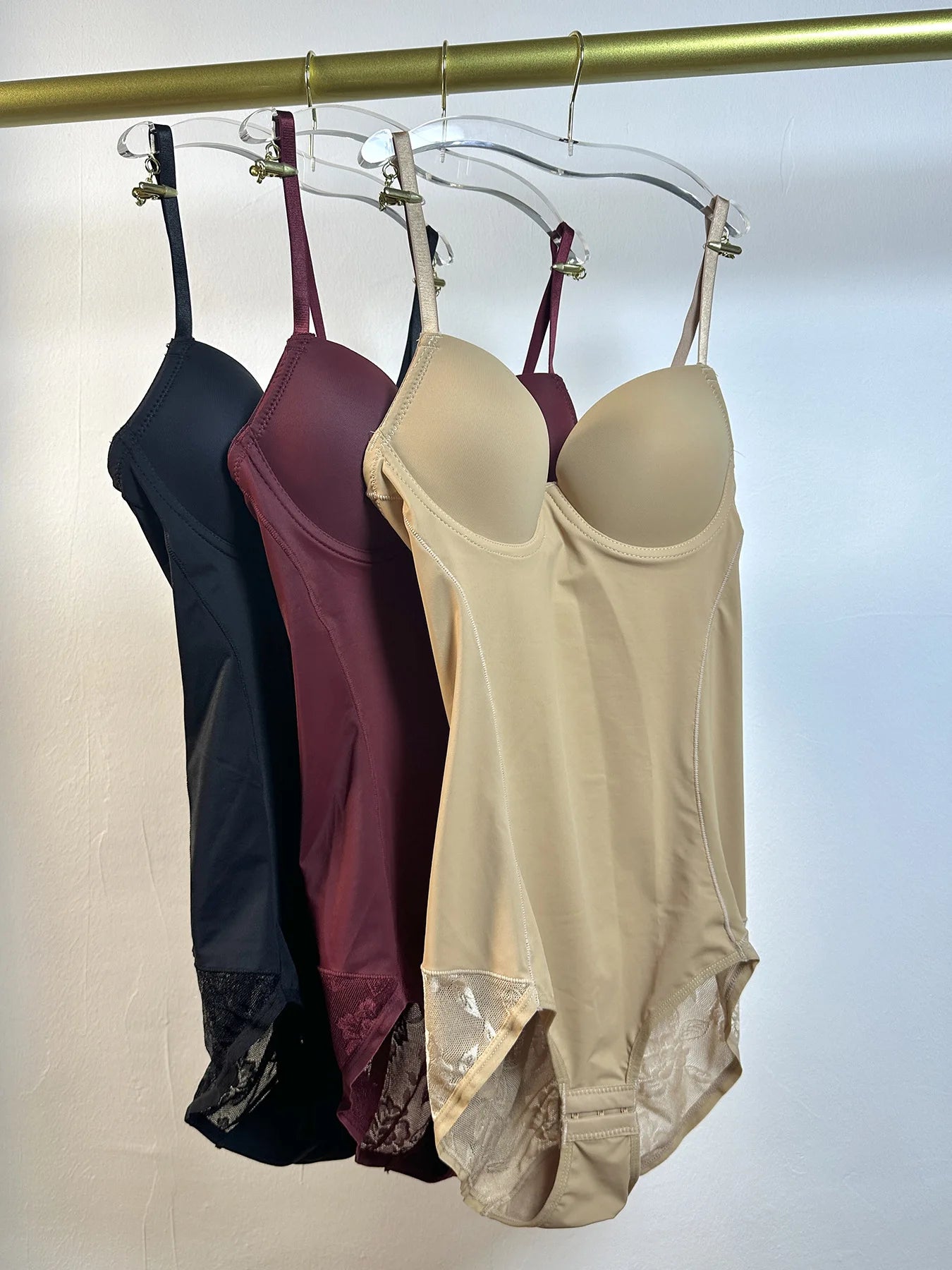 Enhanced Version Postpartum Bodysuit with Bra Lace Seamless Shapewear Full Coverage Control Underbust Bodysuit for Women