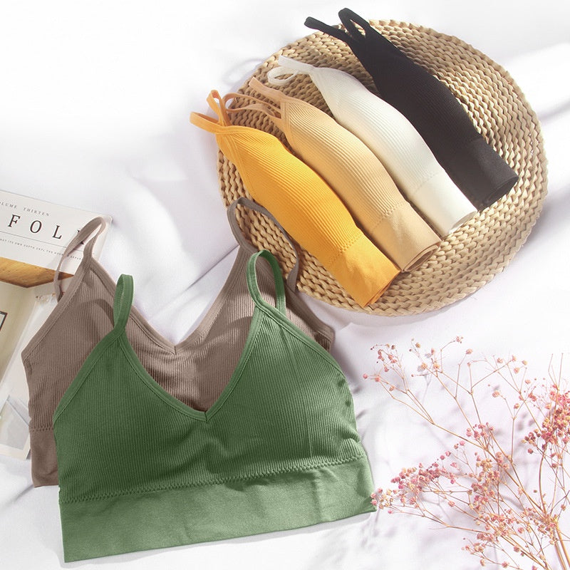 4 Pcs Women's Comfortable Wire-Free Bras Comfortable Seamless Wireless Stretch Sports Bra Yoga Bras with Removable Bra Pads